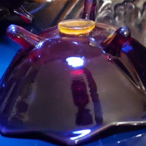 (2) Fenton Ruby Amberina 3 Footed Lotus Taper Candle Holders - Picture 3 of 10